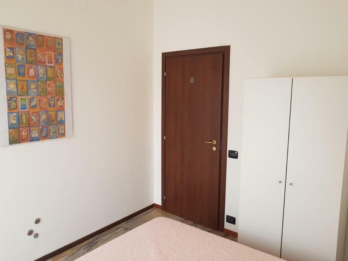 Foresteria Giulia Bergamo Bagian luar foto